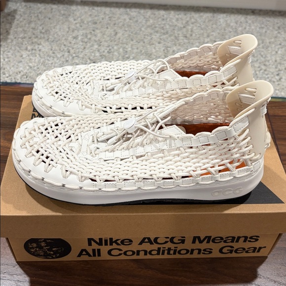 Nike ACG Other - Nike ACG Watercat+ sandals sneakers Phantom 10M / 11.5W